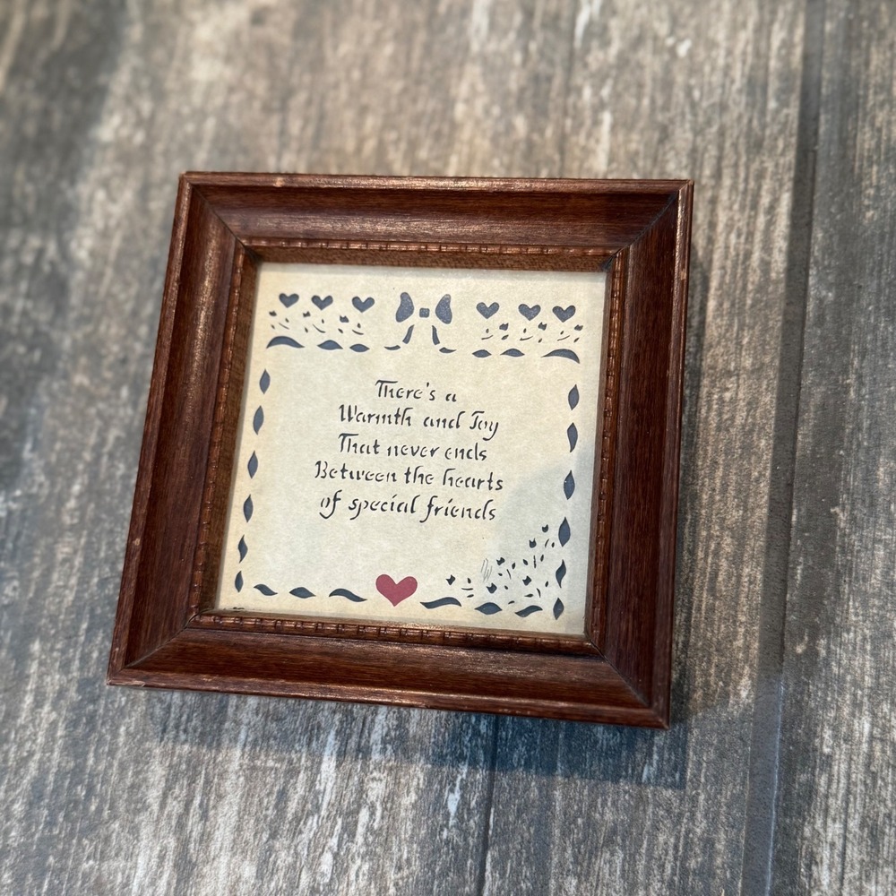 Vintage 1989 Cottagecore Grandmacore granny Framed Paper Friendship Quote 4.5"